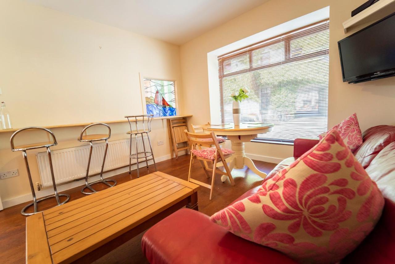 Charming City Centre Guest House Galway Buitenkant foto