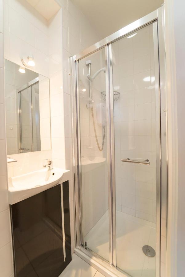 Charming City Centre Guest House Galway Buitenkant foto